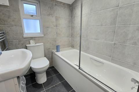 3 bedroom terraced house to rent, Sandringham Road, London, London, E7