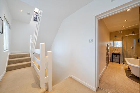 1 bedroom flat to rent, Earlsfield Road, Earlsfield, London, SW18