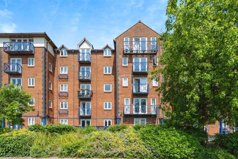 2 bedroom flat for sale, Mannheim Quay, Swansea SA1