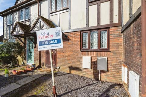 3 bedroom terraced house for sale, Cranfield Court, Swansea SA5