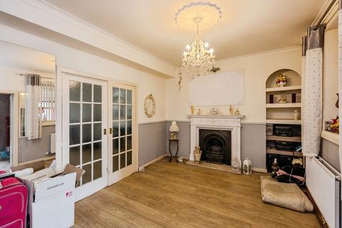 3 bedroom terraced house for sale, Neath Road, West Glamorgan SA6