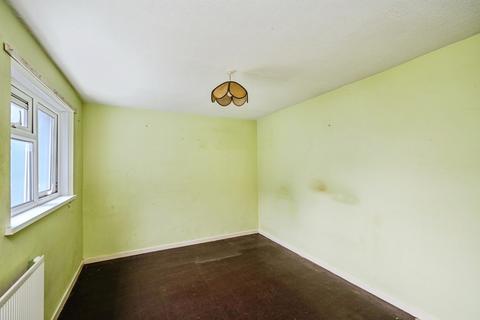 2 bedroom flat for sale, Warwick Place, Swansea SA3
