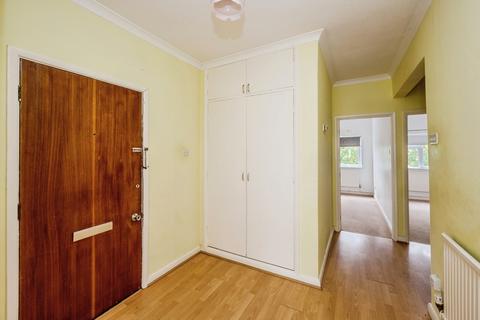 2 bedroom flat for sale, Long Oaks Court, Swansea SA2