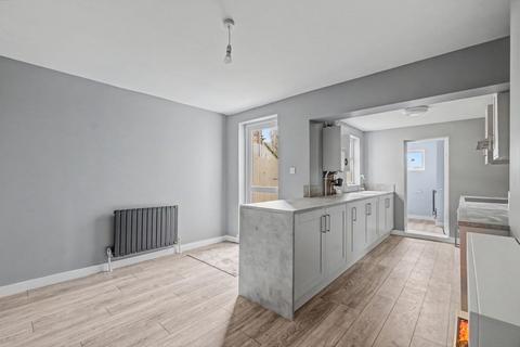 2 bedroom terraced house for sale, Bramley Road, Snodland ME6