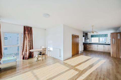 4 bedroom end of terrace house for sale, Trawler Road, Swansea SA1