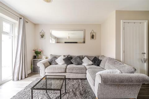 undefined, Winchcombe Avenue, Devizes, SN10