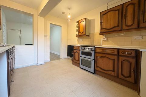 2 bedroom terraced house to rent, Alfred Street, Boston