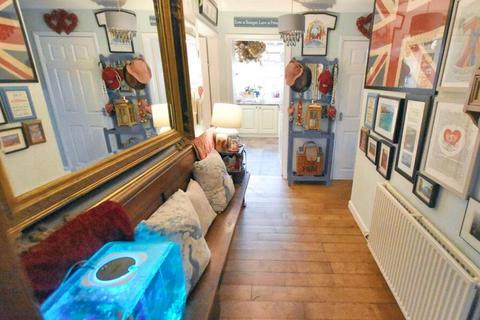 undefined, Longfield, Tenby SA70