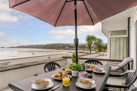 3 bedroom flat for sale, The Strand, Pembrokeshire SA69