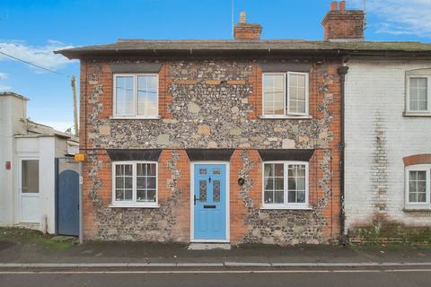 2 bedroom cottage for sale, Earls Court Road, Amesbury, Salisbury