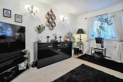 2 bedroom cottage for sale, Earls Court Road, Amesbury, Salisbury