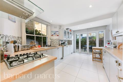 3 bedroom terraced house for sale, Ingelow Road, London