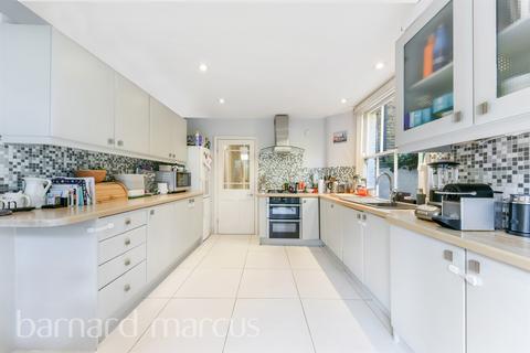 3 bedroom terraced house for sale, Ingelow Road, London