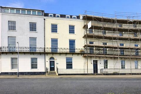 2 bedroom flat for sale, The Croft, Pembrokeshire SA70