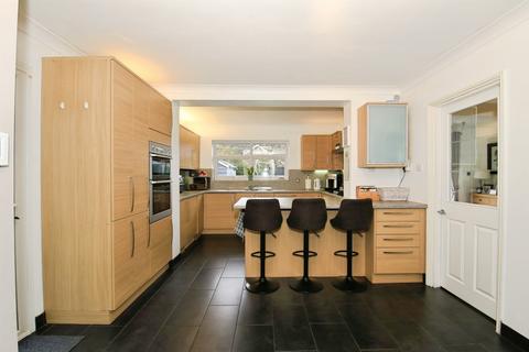 4 bedroom detached house for sale, Peterborough Road, Whittlesey, Peterborough
