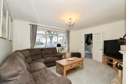 4 bedroom detached house for sale, Peterborough Road, Whittlesey, Peterborough