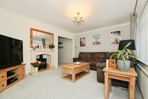 4 bedroom detached house for sale, Peterborough Road, Whittlesey, Peterborough