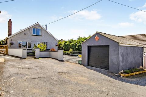 3 bedroom detached house for sale, Carmarthen Road, Pembrokeshire SA68