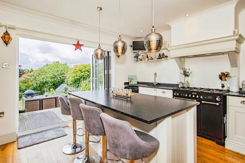 3 bedroom detached house for sale, Lady Park, Pembrokeshire SA70