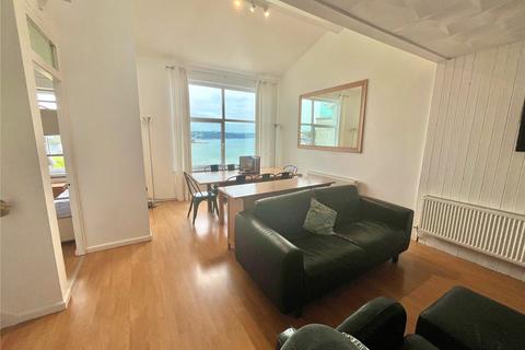 4 bedroom end of terrace house for sale, Captains Walk, Pembrokeshire SA69