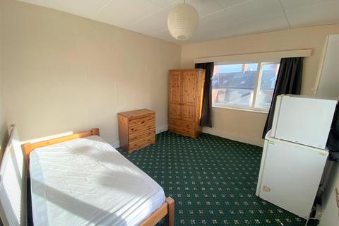 1 bedroom in a house share to rent, Portland Street, Aberystwyth