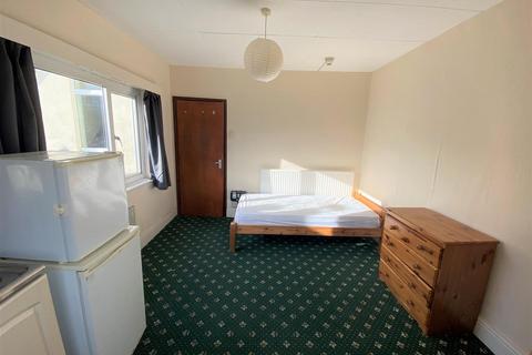 1 bedroom in a house share to rent, Portland Street, Aberystwyth