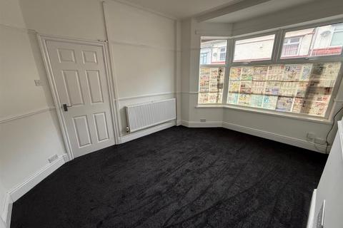 2 bedroom terraced house to rent, Balfour Road, Wallasey, CH44