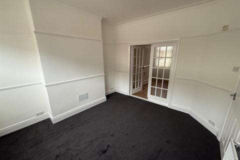 2 bedroom terraced house to rent, Balfour Road, Wallasey, CH44