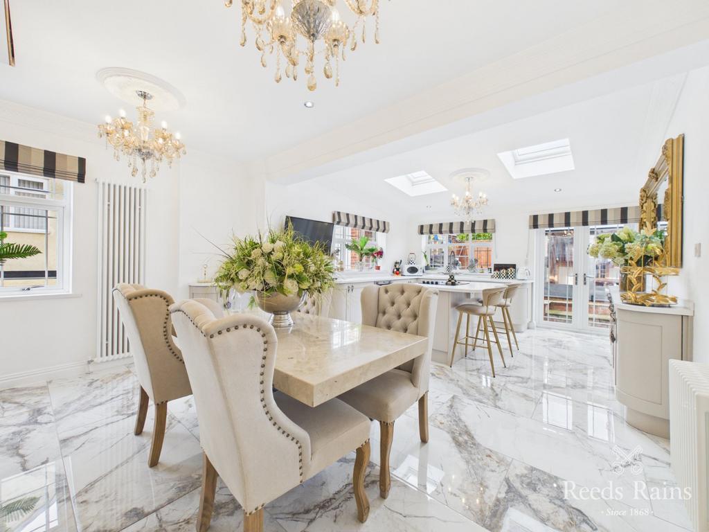 Kitchen Diner