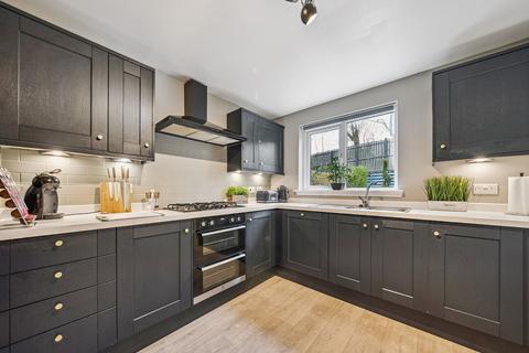4 bedroom detached house for sale, 84 Templeton Way, Helensburgh, G84 8FA