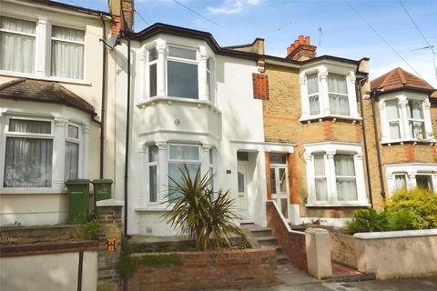 3 bedroom terraced house to rent, Shieldhall Street, London SE2
