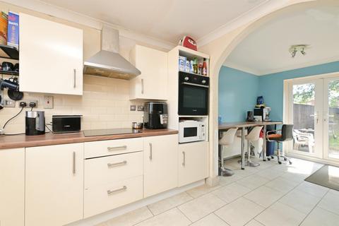 3 bedroom semi-detached house for sale, Baxter Close, Wisbech
