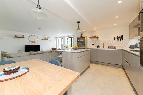 2 bedroom ground floor flat for sale, Broadwater Road, Welwyn Garden City