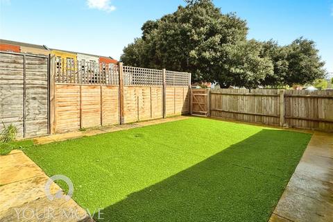 4 bedroom end of terrace house to rent, Bell Terrace, Kent DA1
