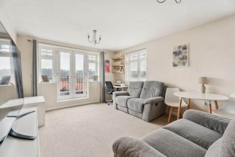 2 bedroom flat for sale, Folleys Place, High Wycombe HP10
