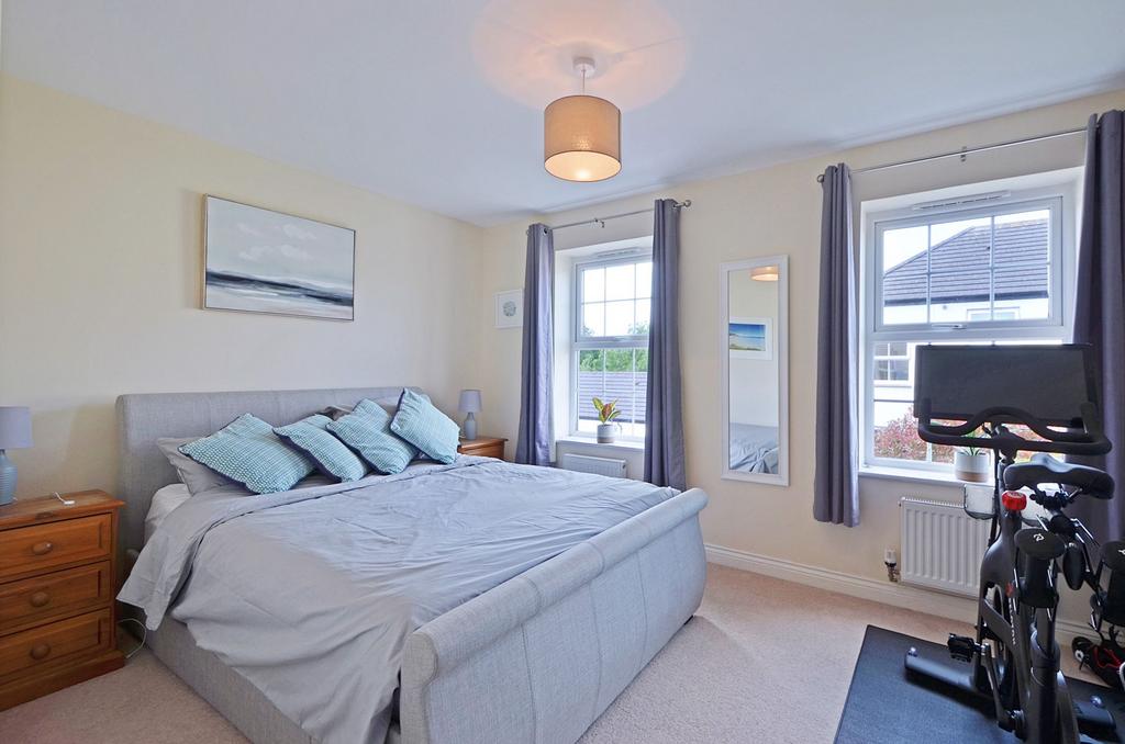 First Floor Bedroom/Separate Lounge