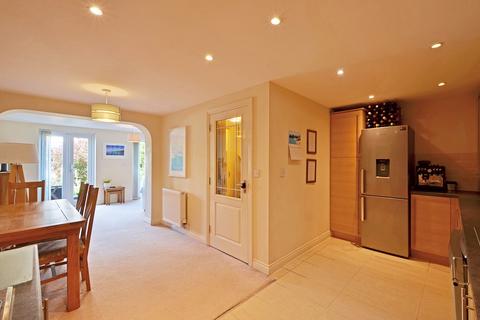 undefined, Sparnock Grove, Truro TR1