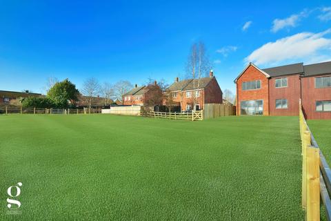 3 bedroom semi-detached house for sale, Rock Meadow,Redmarley,Gloucestershire,GL19 3FA