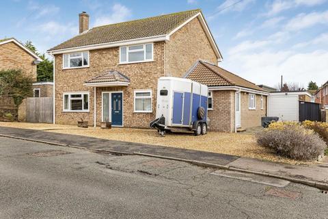 4 bedroom detached house for sale, Stewards Lane, Sutton CB6