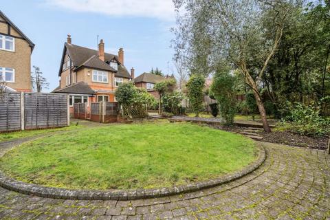 6 bedroom detached house to rent, Eastbury Road, Northwood HA6