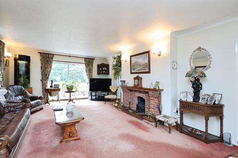 4 bedroom detached house for sale, Nancy Downs, Watford