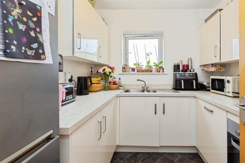 2 bedroom apartment for sale, Quercetum Close, Aylesbury