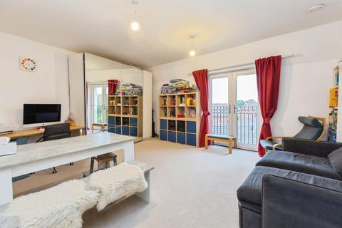 2 bedroom apartment for sale, Quercetum Close, Aylesbury