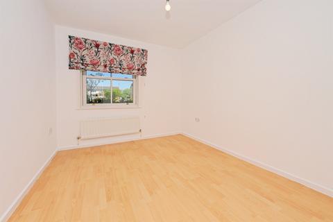 2 bedroom maisonette for sale, Queensway, Hemel Hempstead