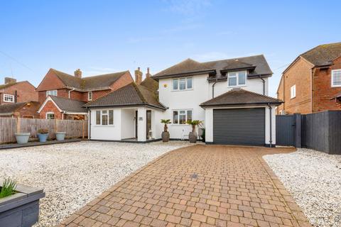 Worlds End Lane, Aylesbury HP22