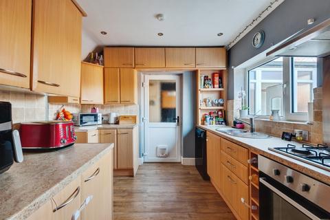 undefined, Mountain View, Helsby, Frodsham