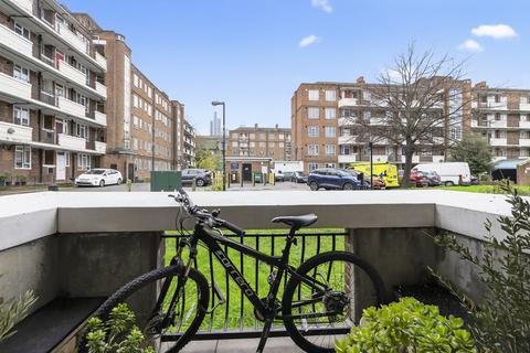 2 bedroom flat for sale, Vauxhall Street, London