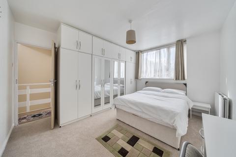 4 bedroom terraced house for sale, Styles Gardens, London