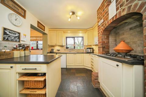 undefined, Church Road, Stowupland, Stowmarket