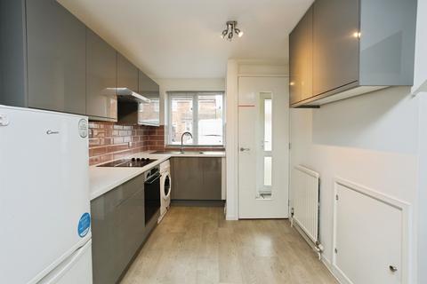 2 bedroom terraced house for sale, Barleycorn, Leybourne, West Malling